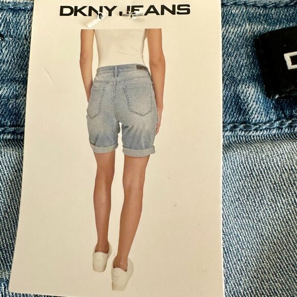 New DKNY Jeans Bermuda Shorts Women's Size 8 Blue Soft Stretch Fabric Coastal - Picture 11 of 15